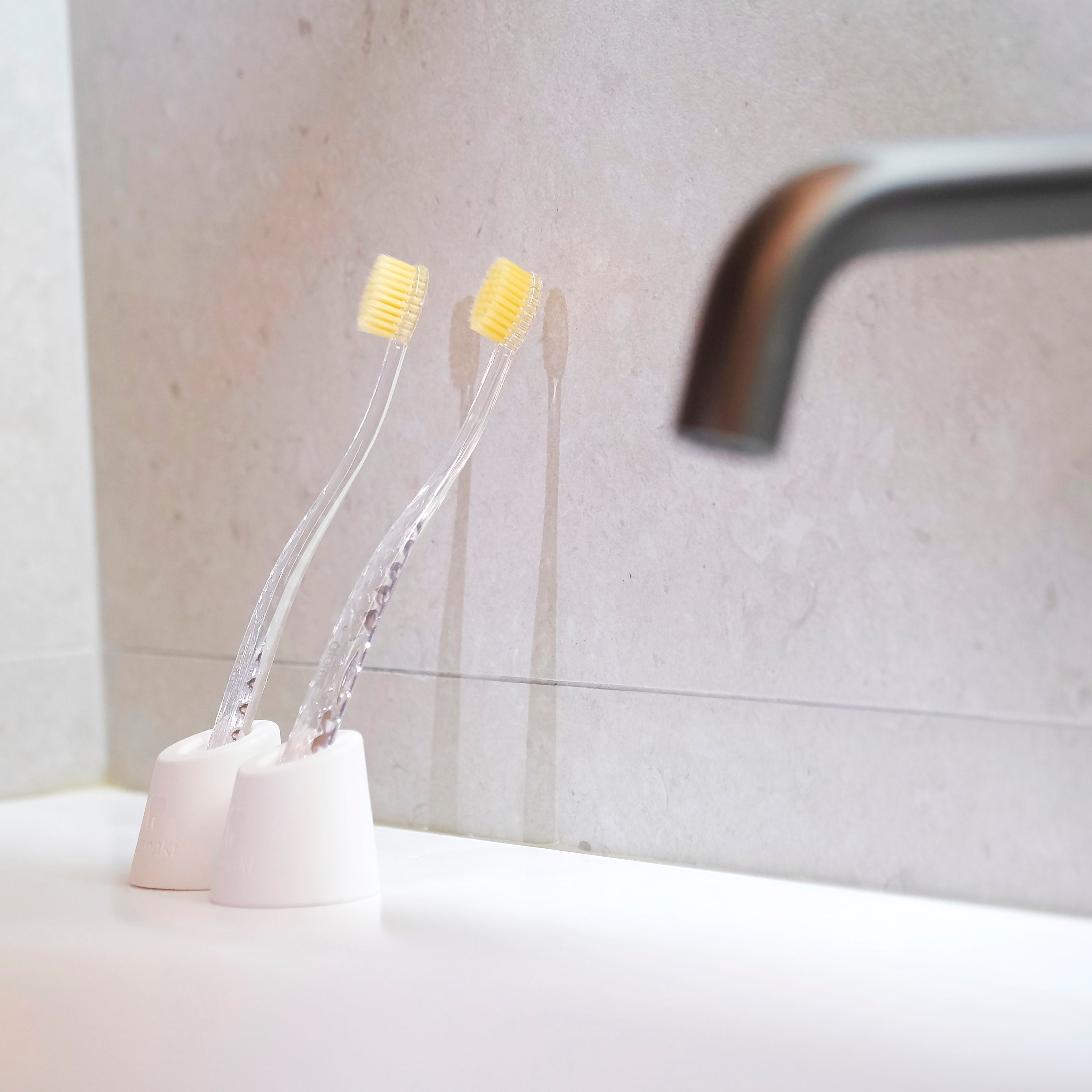 Lulu and Loft Absorbent Diatomite Toothbrush Stand