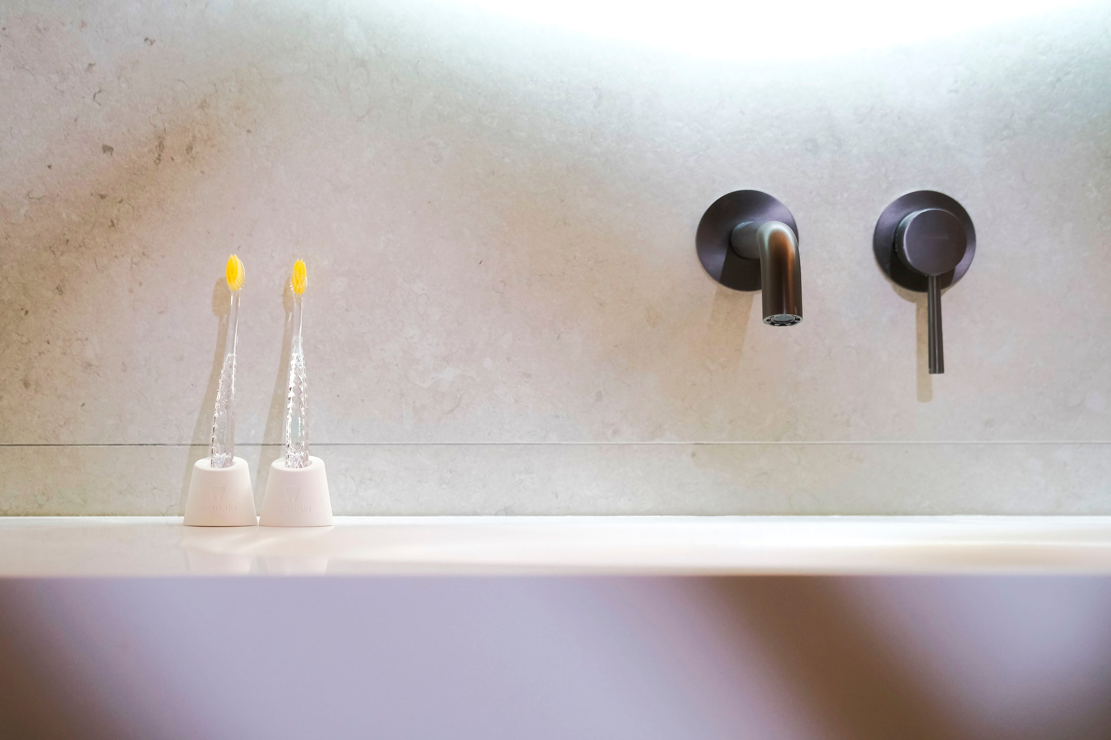 Lulu and Loft Absorbent Diatomite Toothbrush Stand
