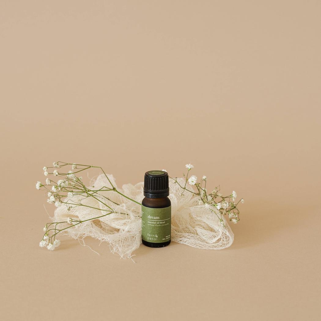 Fern & Petal 100% Pure and Natural Essential Oil Blend | Dream (10ml)