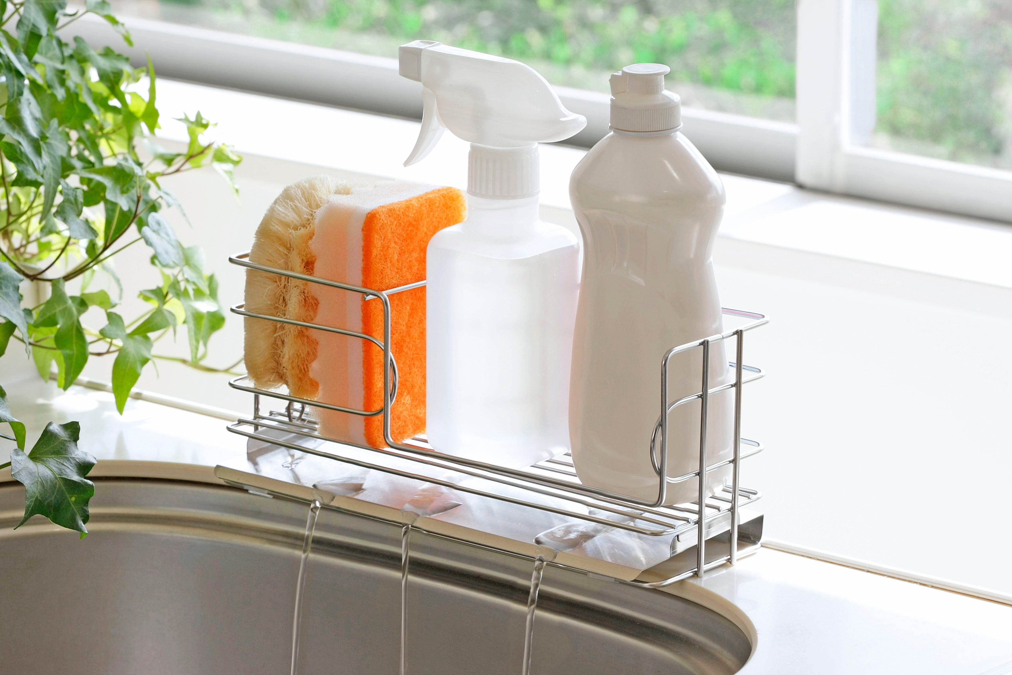Shimomura Self-Draining Detergent and Sponge Rack with Slanted Tray